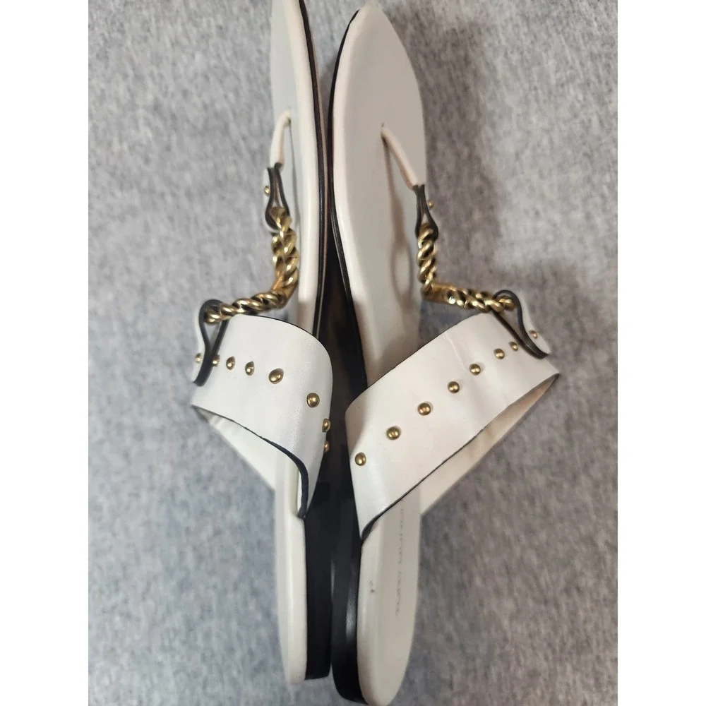 Tory Burch vtg White Leather Studded Chain Link Thong Sandals 7M 8913 B22
